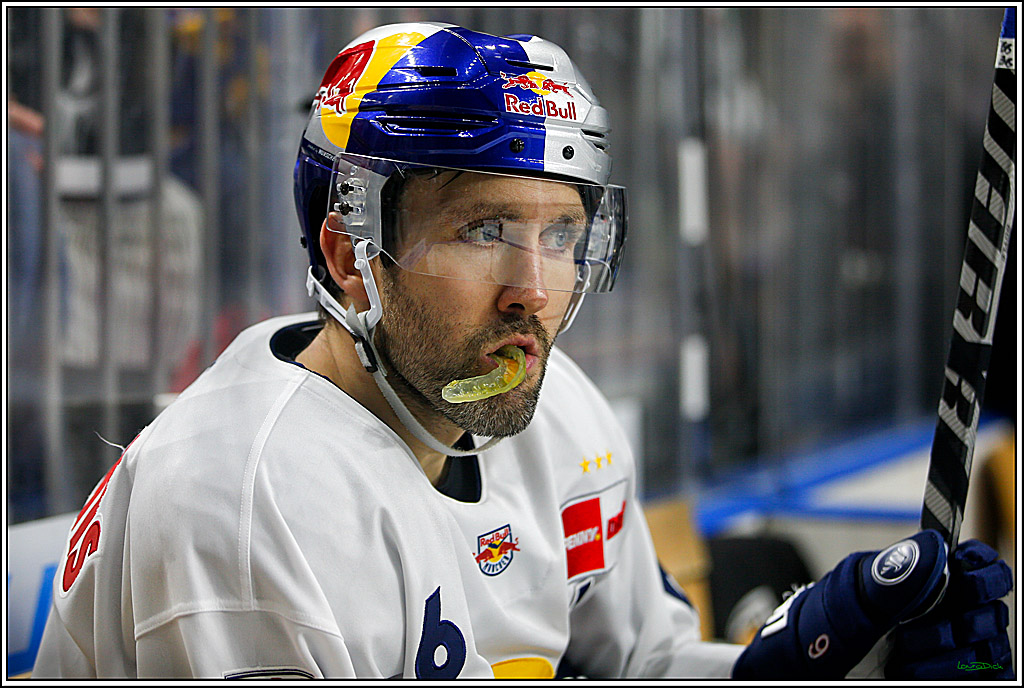 PENNY DEL; Koelner Haie- Red BUll Muenchen; Koeln, 08.11.2022
